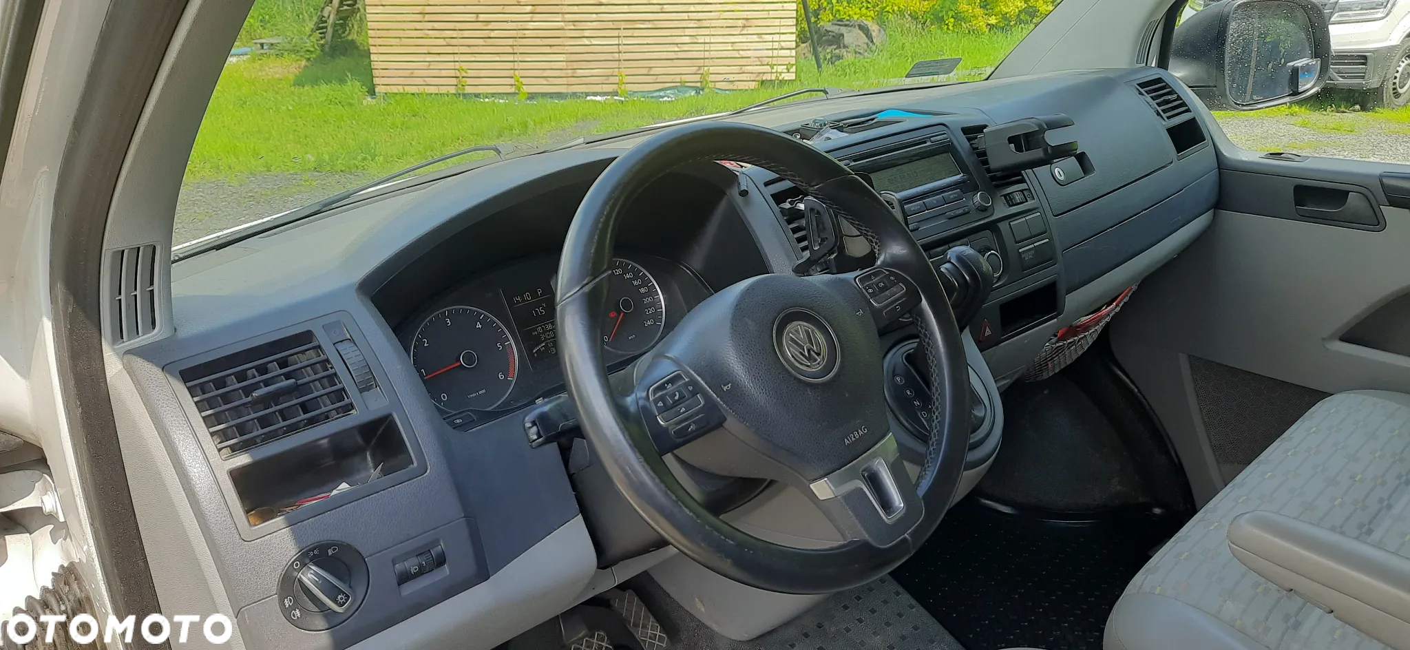 Volkswagen Transporter - 5