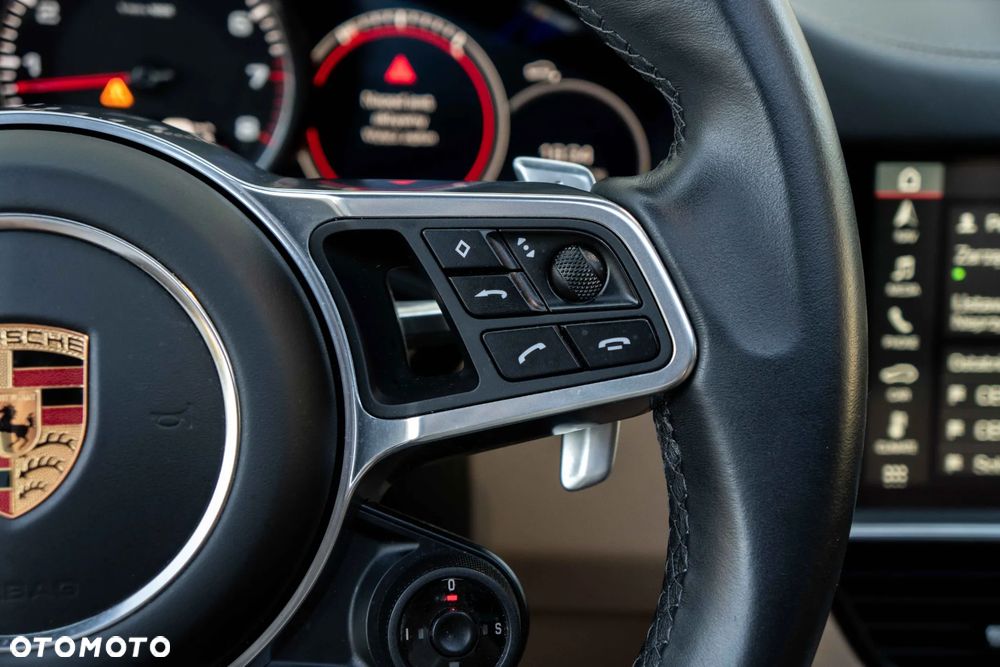 Porsche Cayenne S - 29