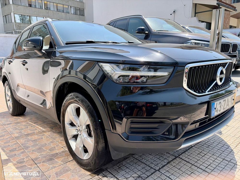 Volvo XC 40 2.0 D3 Momentum Plus - 1