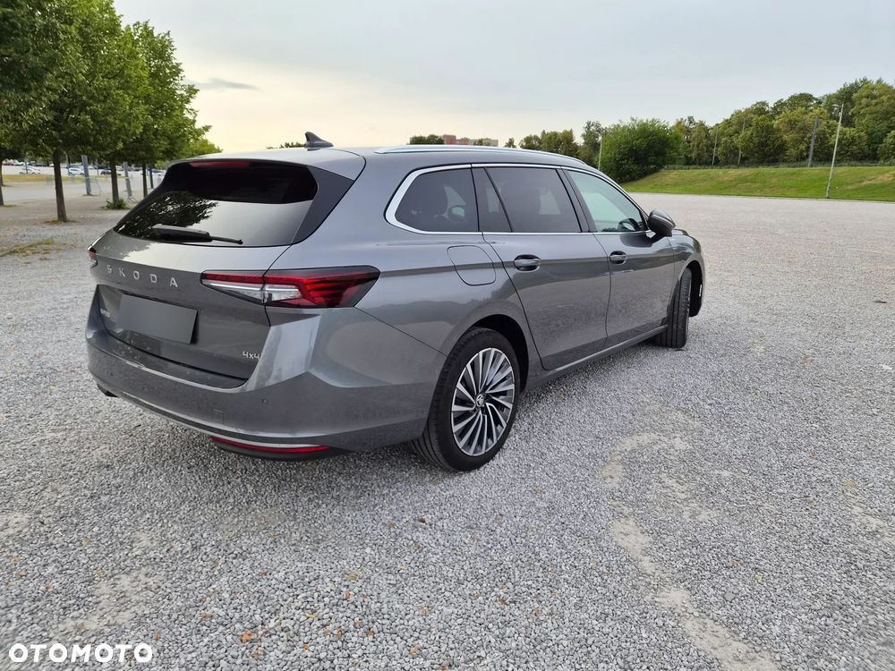 Skoda Superb 2.0 TDI SCR 4x4 L&K DSG - 6