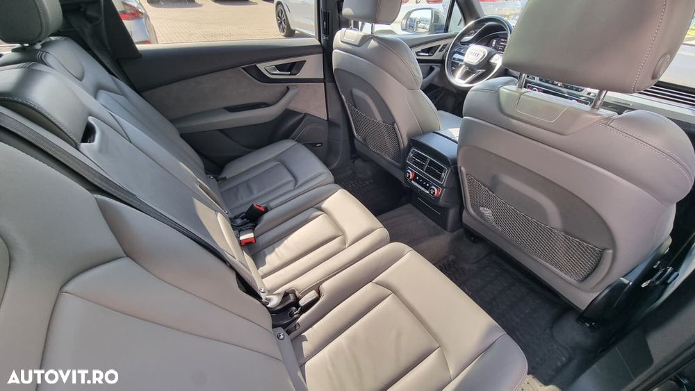 Audi Q7 - 14