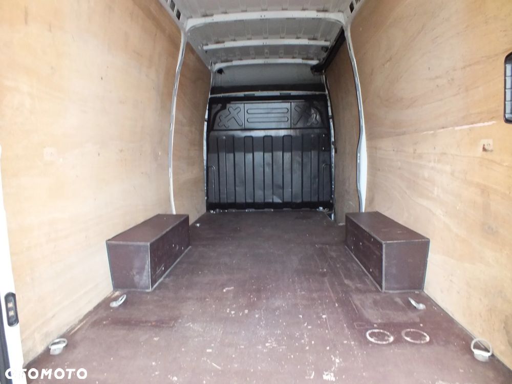 Iveco Daily 35s16 - 23