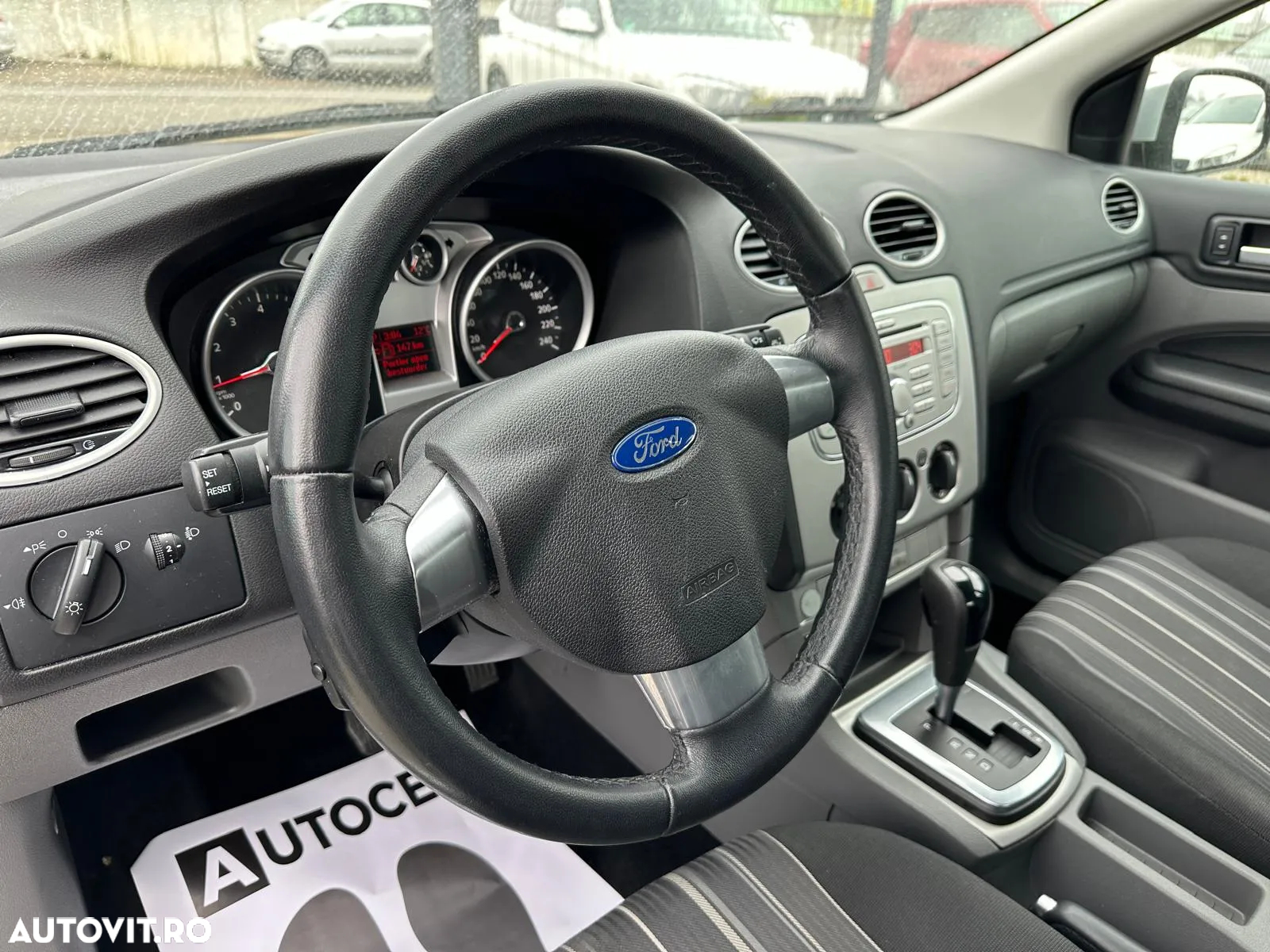 Ford Focus - 13
