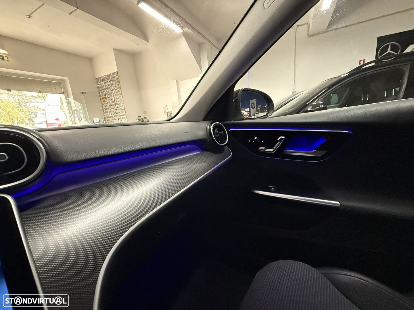 Mercedes-Benz C 220 d Avantgarde - 25