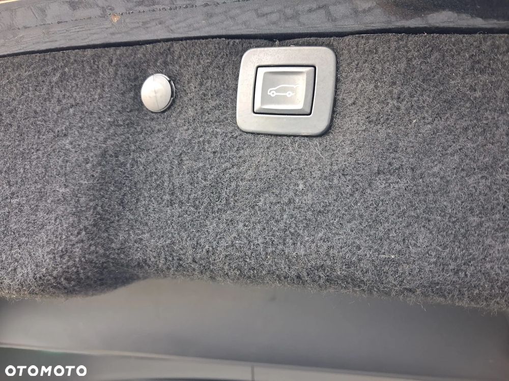 Opel Insignia - 18