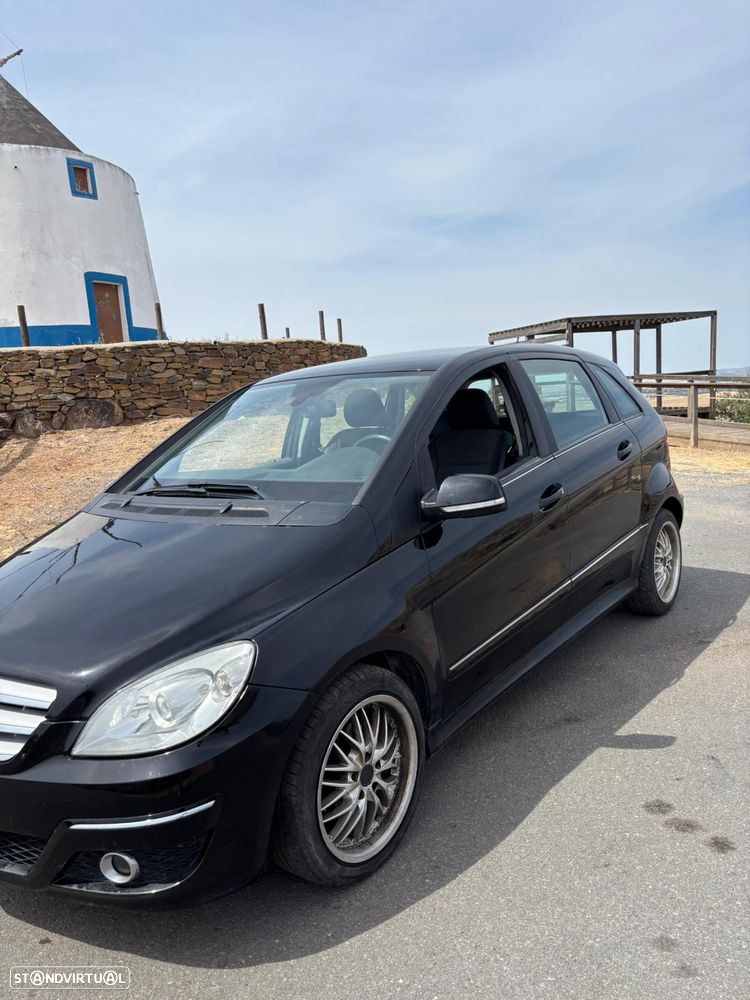 Mercedes-Benz B 180 CDi Autotronic - 4