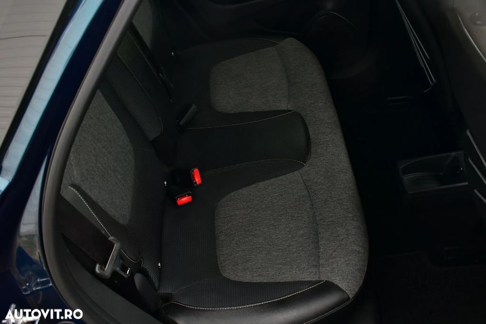 Renault Captur - 16