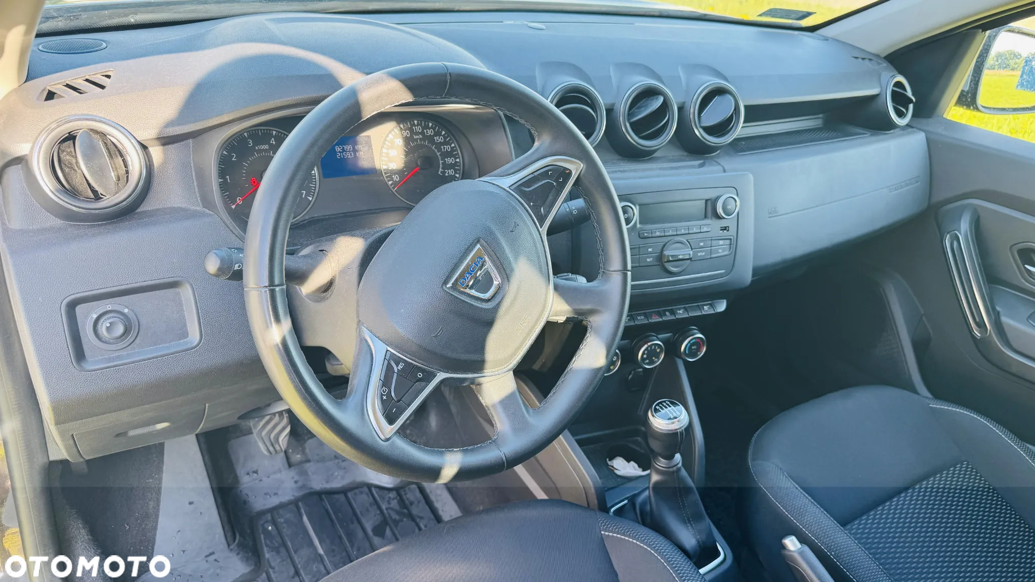 Dacia Duster 1.6 SCe Comfort 4WD - 12