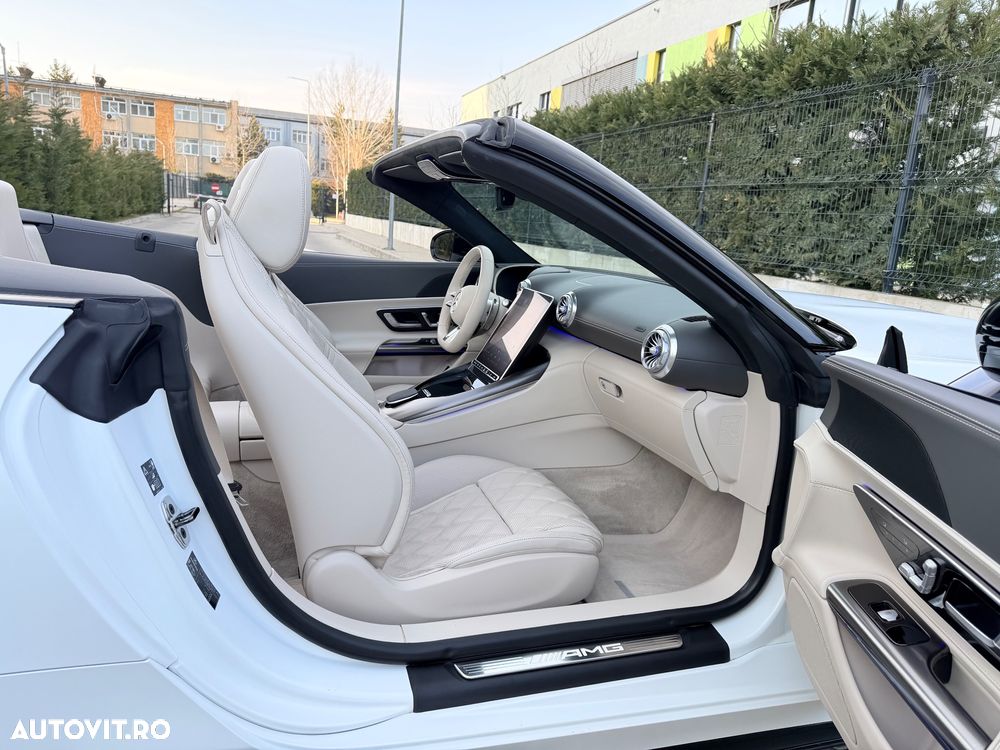 Mercedes-Benz SL 43 AMG Speedshift MCT 9G - 16