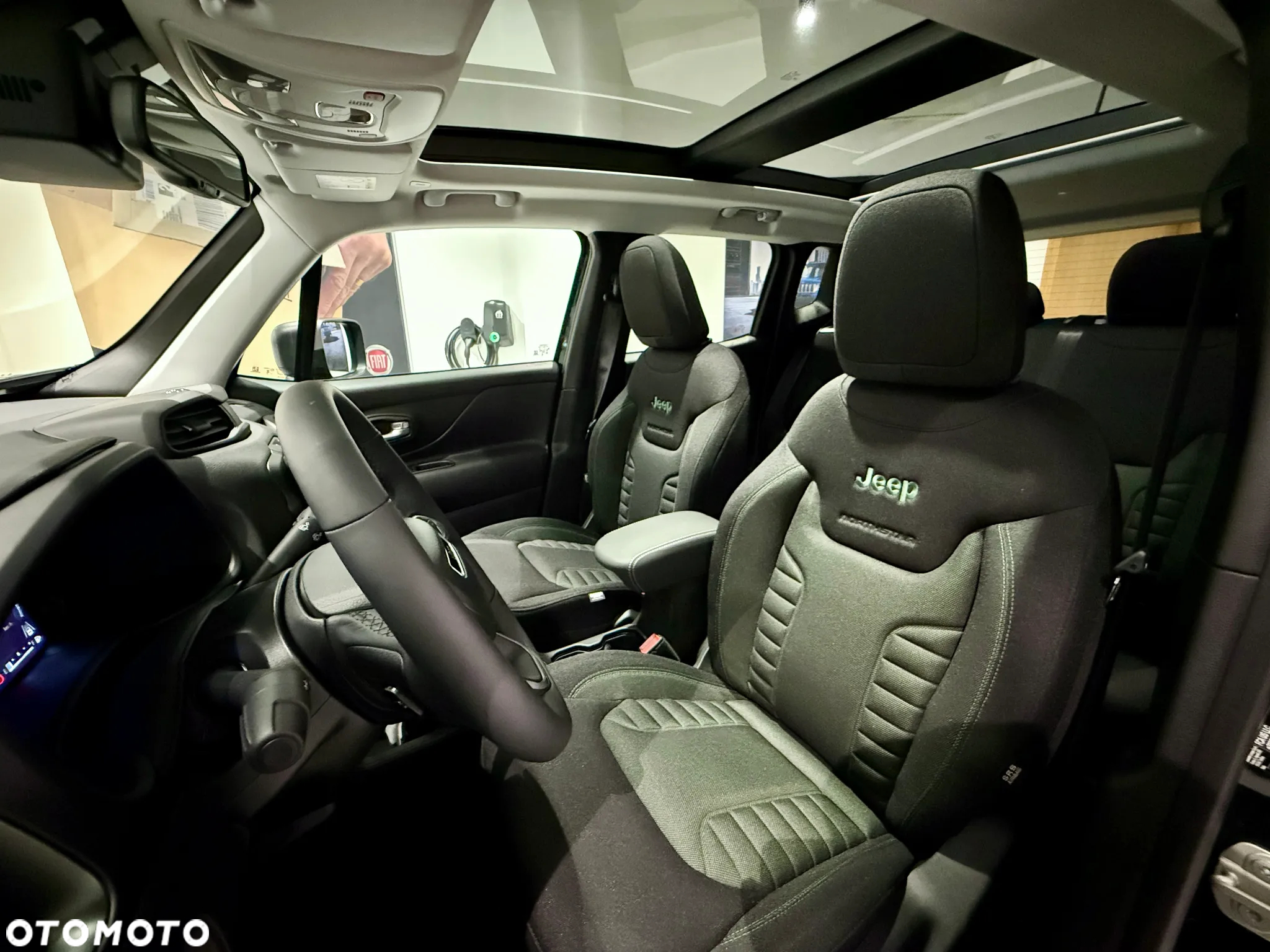 Jeep Renegade - 20