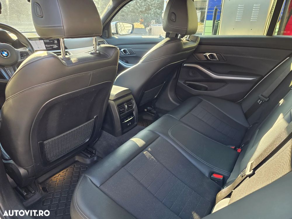 BMW Seria 3 330e xDrive Aut. Advantage - 9