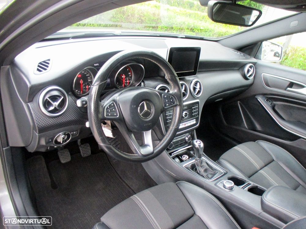 Mercedes-Benz A 180 d - 11