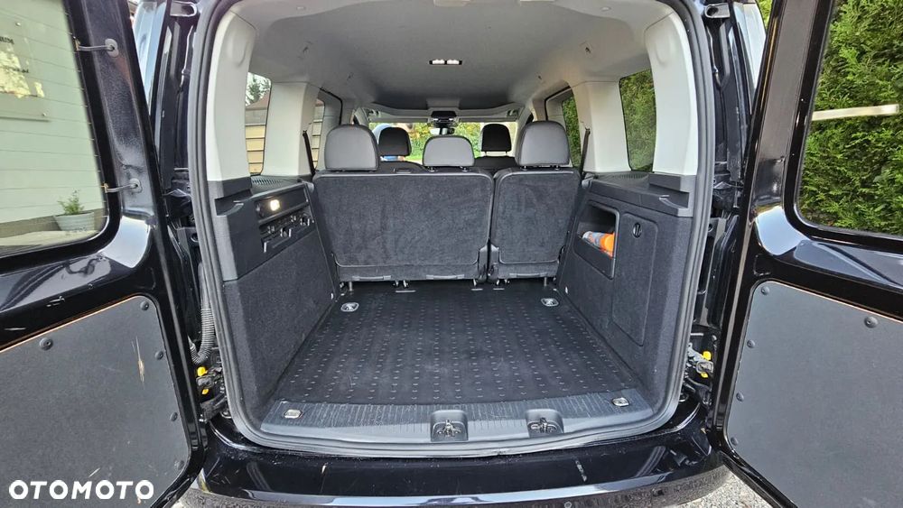 Volkswagen Caddy 2.0 TDI DSG - 16