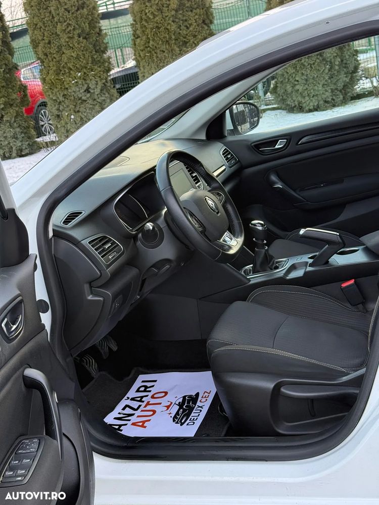 Renault Megane ENERGY dCi 110 Start & Stopp LIMITED - 10