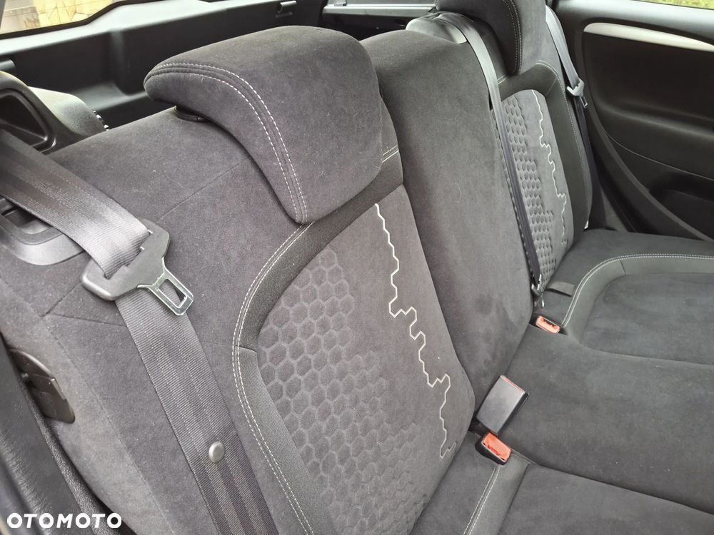 Fiat Punto 1.4 Young - 17