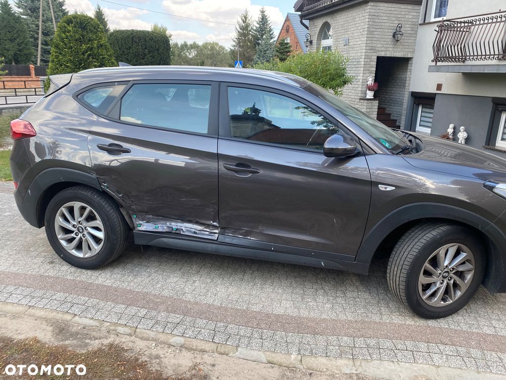 Hyundai Tucson 1.6 GDi 2WD Select - 13