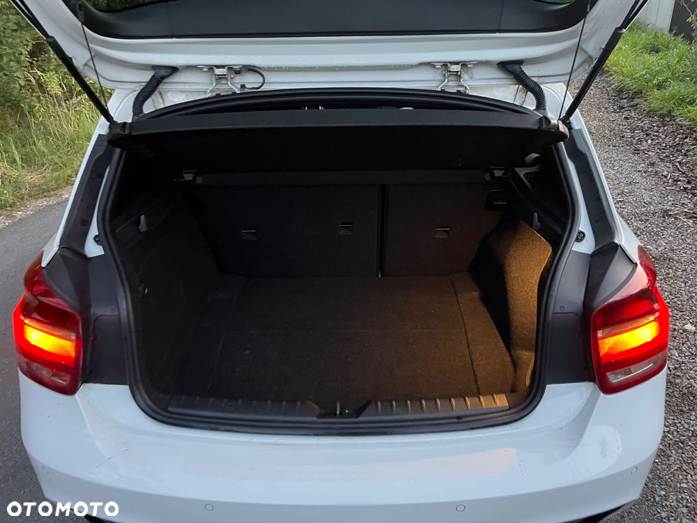 BMW Seria 1 125d Sport Line - 13