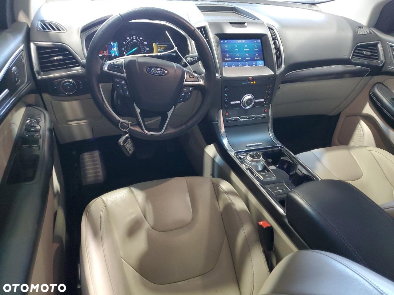 Ford Edge 2.0 EcoBlue Twin-Turbo 4WD Titanium - 8