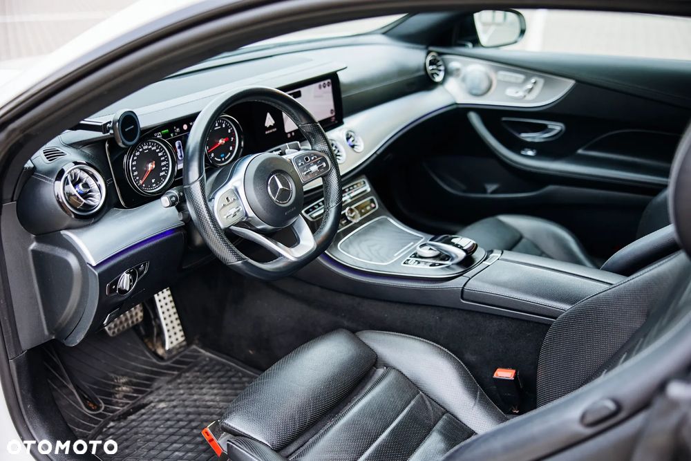 Mercedes-Benz Klasa E - 17