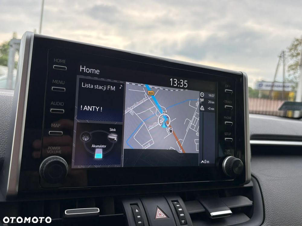 Toyota RAV4 - 18