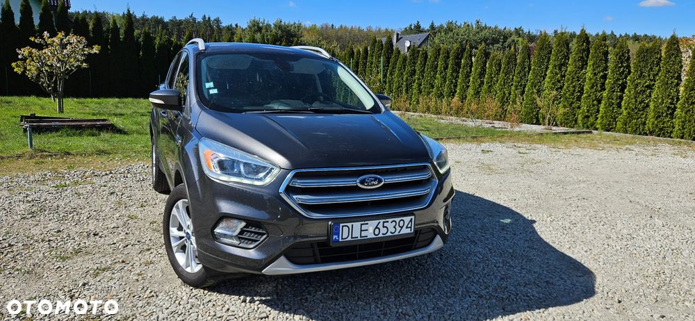 Ford Kuga 2.0 TDCi 2x4 Titanium