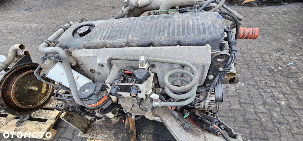 SILNIK KOMPLETNY IVECO EUROTECH 190E F2BE0681D - 3