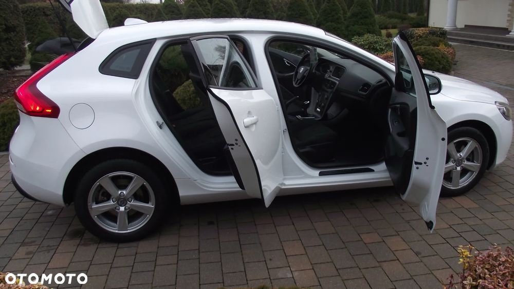 Volvo V40 T2 Kinetic - 18