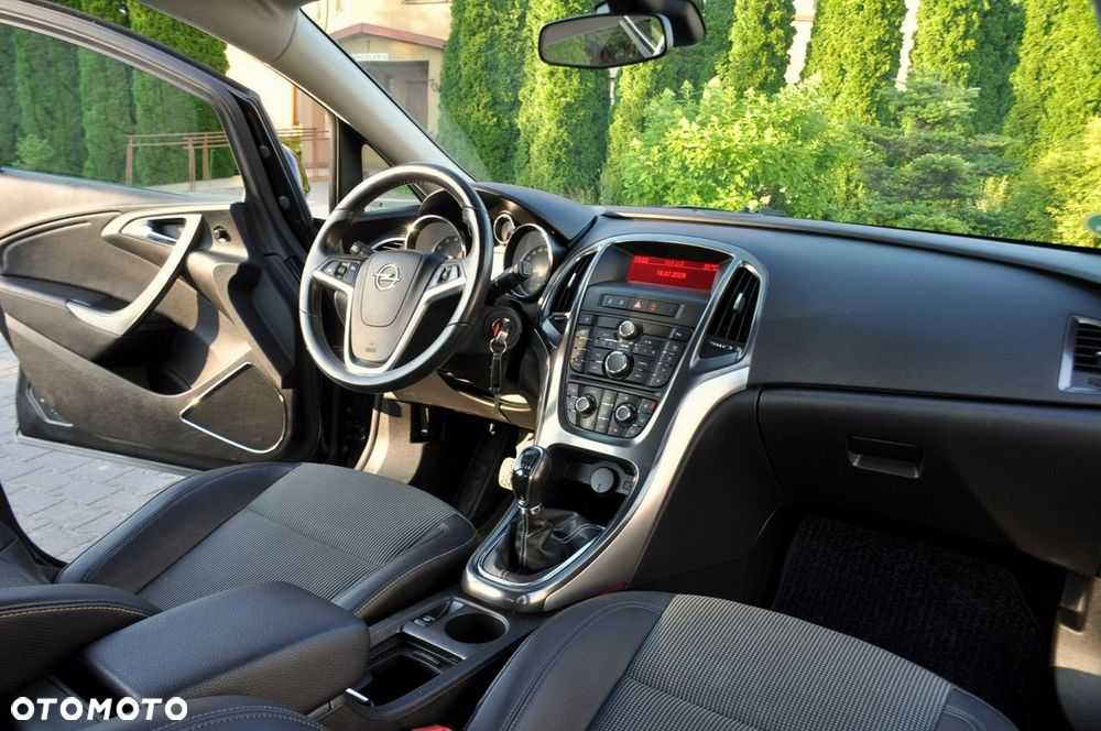Opel Astra - 24