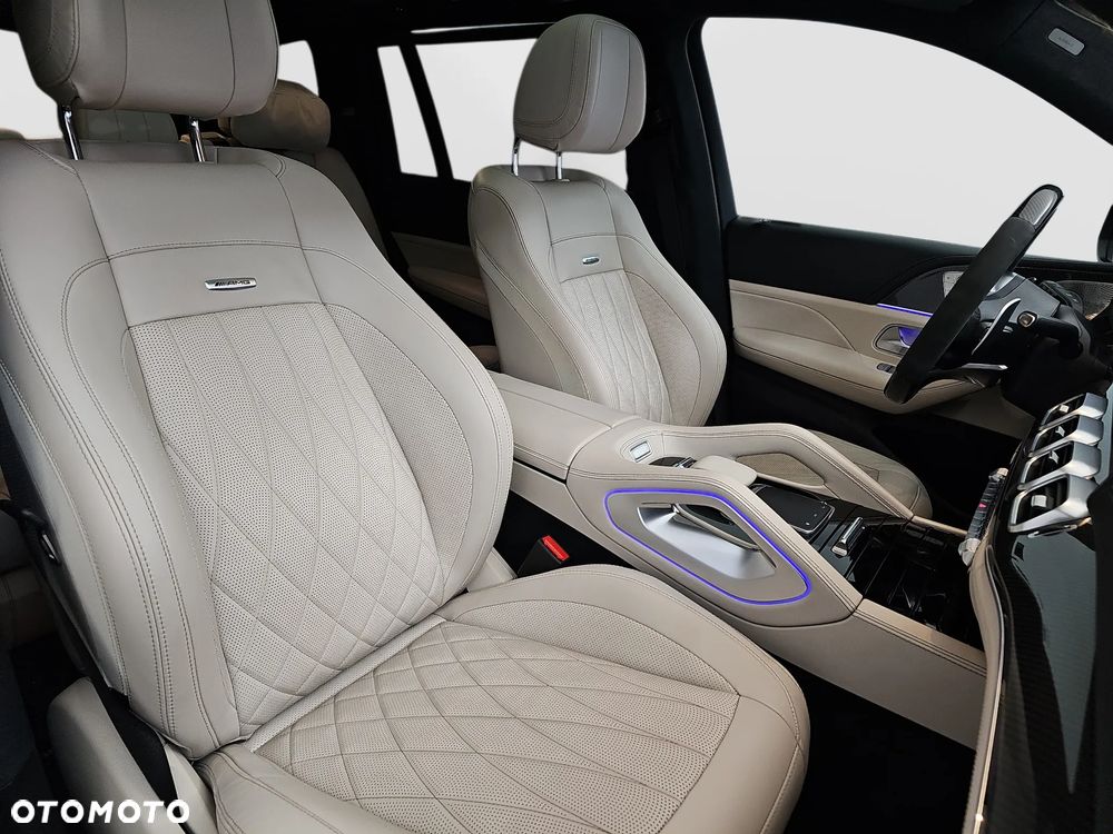 Mercedes-Benz GLS - 40