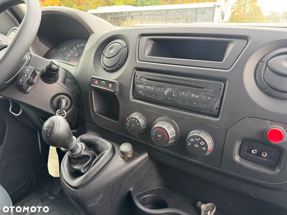 Renault Master 2011 r. L2H2 Blaszak klimatyzacja zabudowa warsztatowa - 18