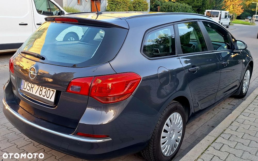 Opel Astra - 8