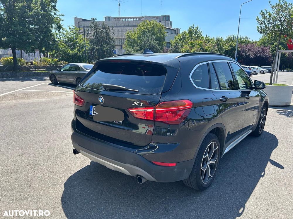 BMW X1 xDrive20i AT Advantage - 3