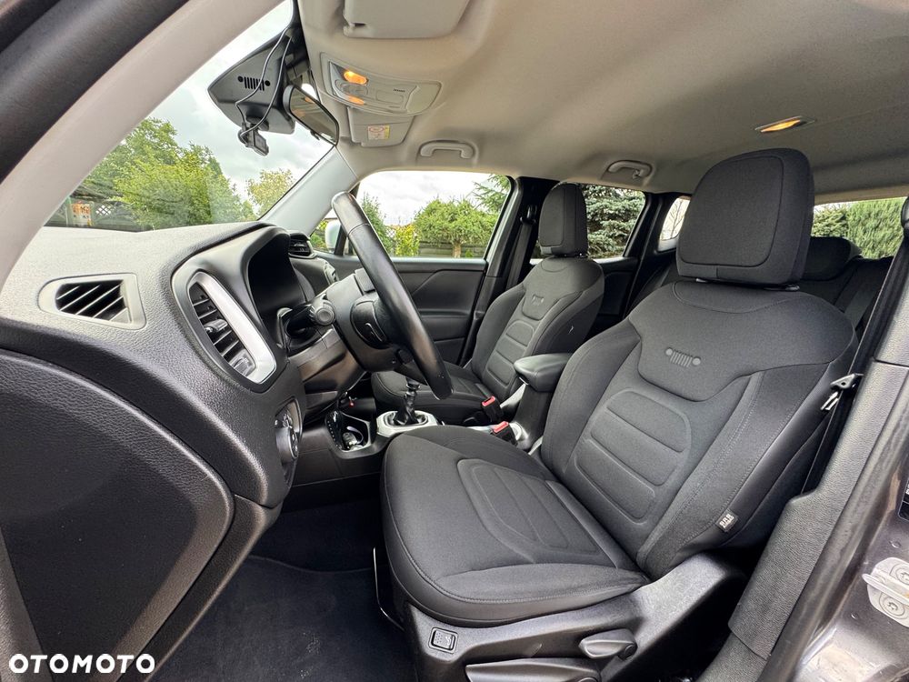 Jeep Renegade 1.4 MultiAir Limited - 32