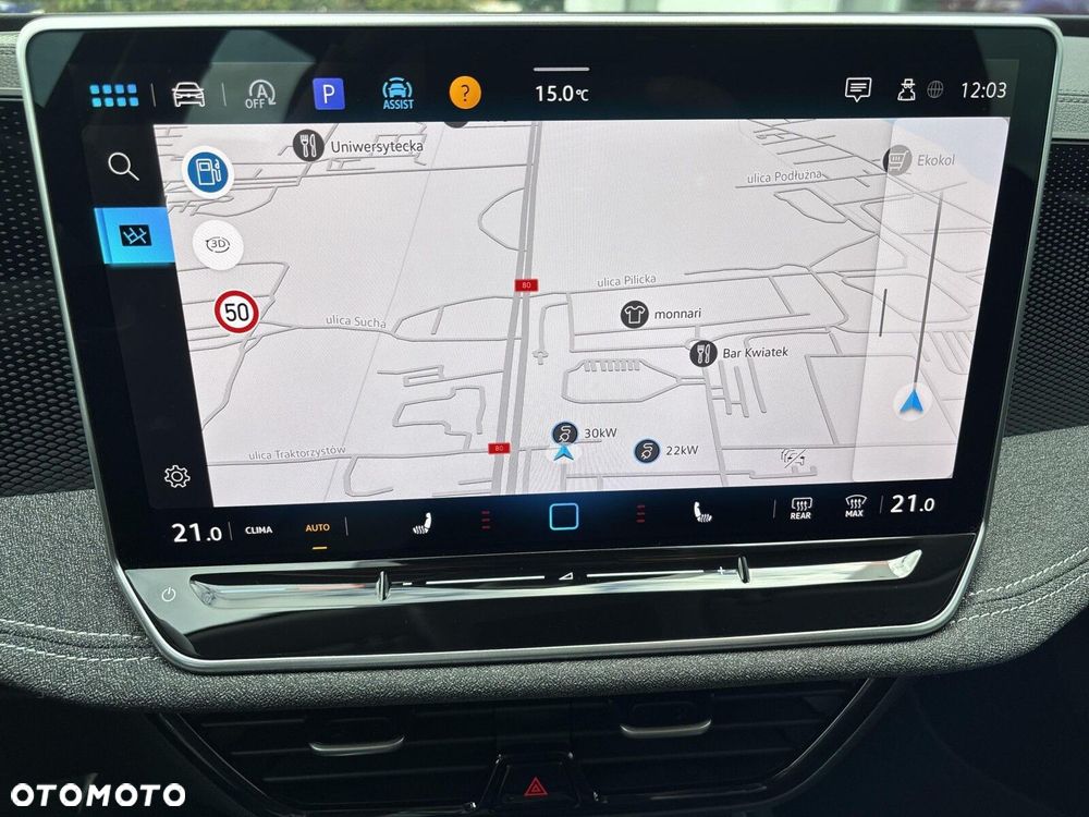 Volkswagen Passat - 25