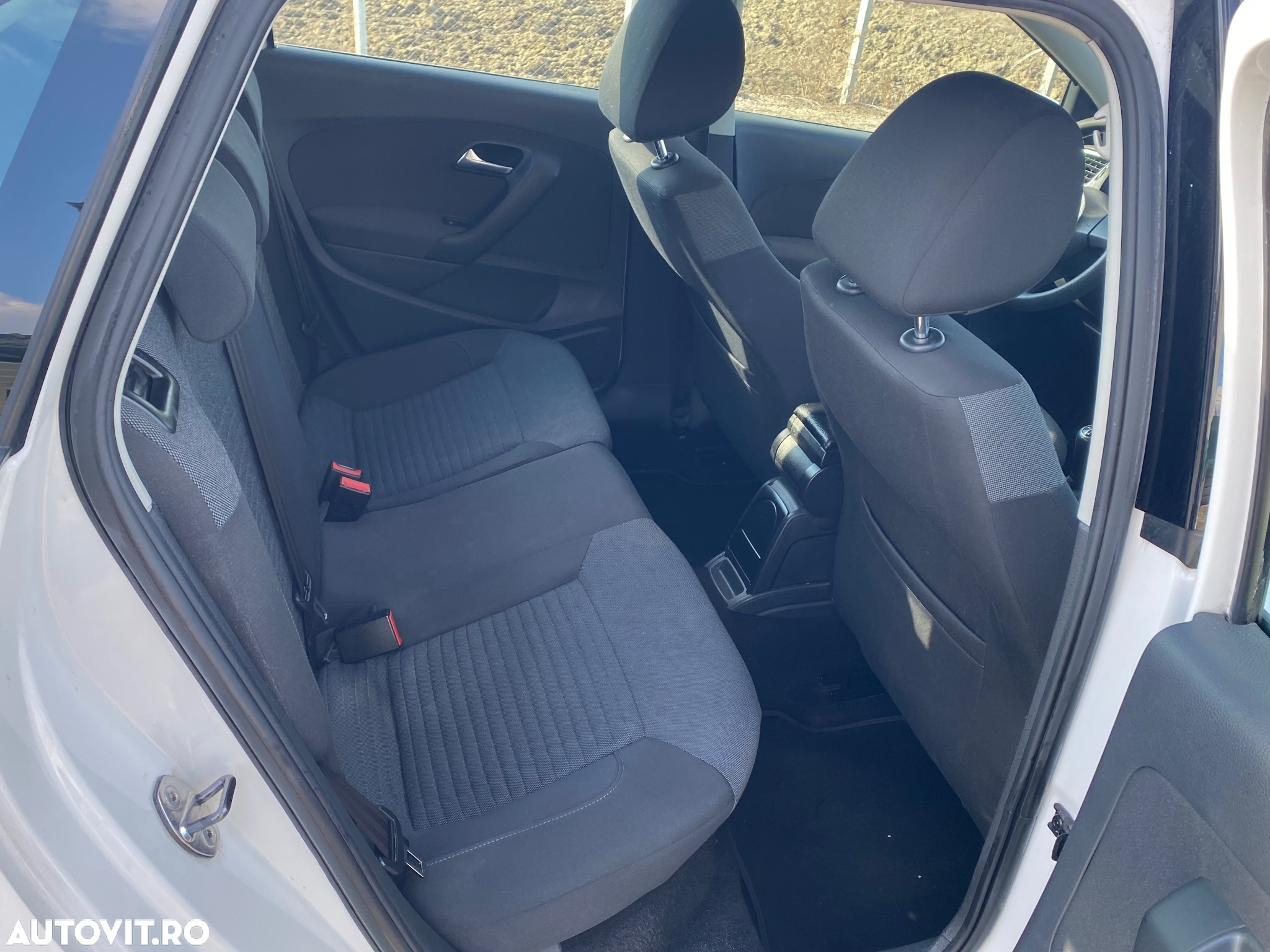 Volkswagen Polo 1.6 TDI Comfortline - 7