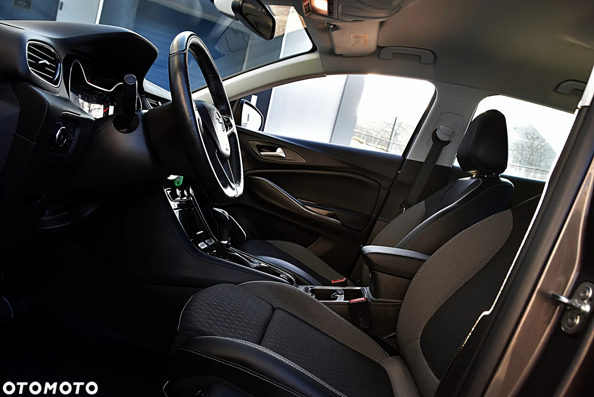 Opel Grandland X 1.6 T Elite S&S - 16
