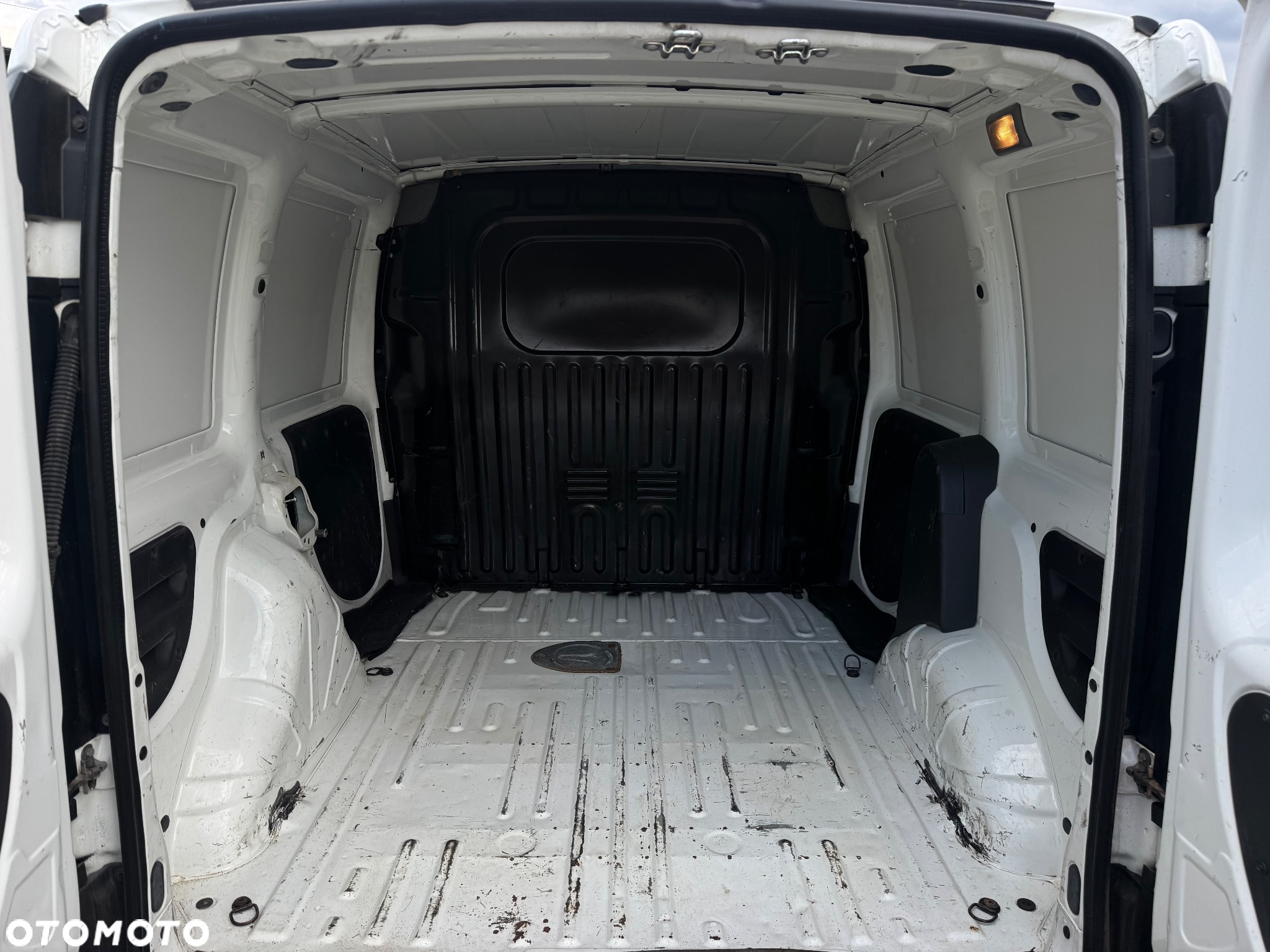 Fiat Doblo II 1.3 JTD Active - 8