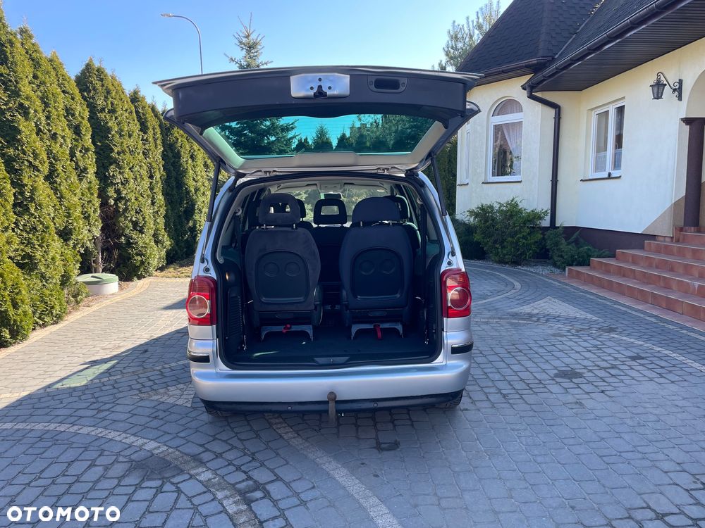 Volkswagen Sharan 2.0 TDI Trendline - 28