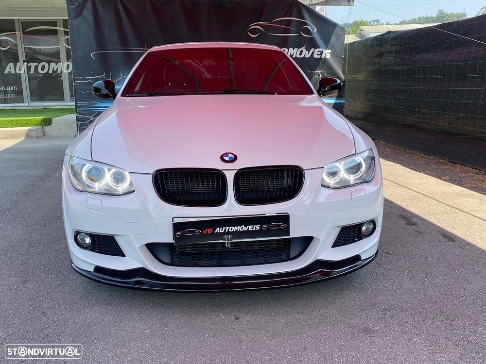 BMW 320 d Pack M - 1