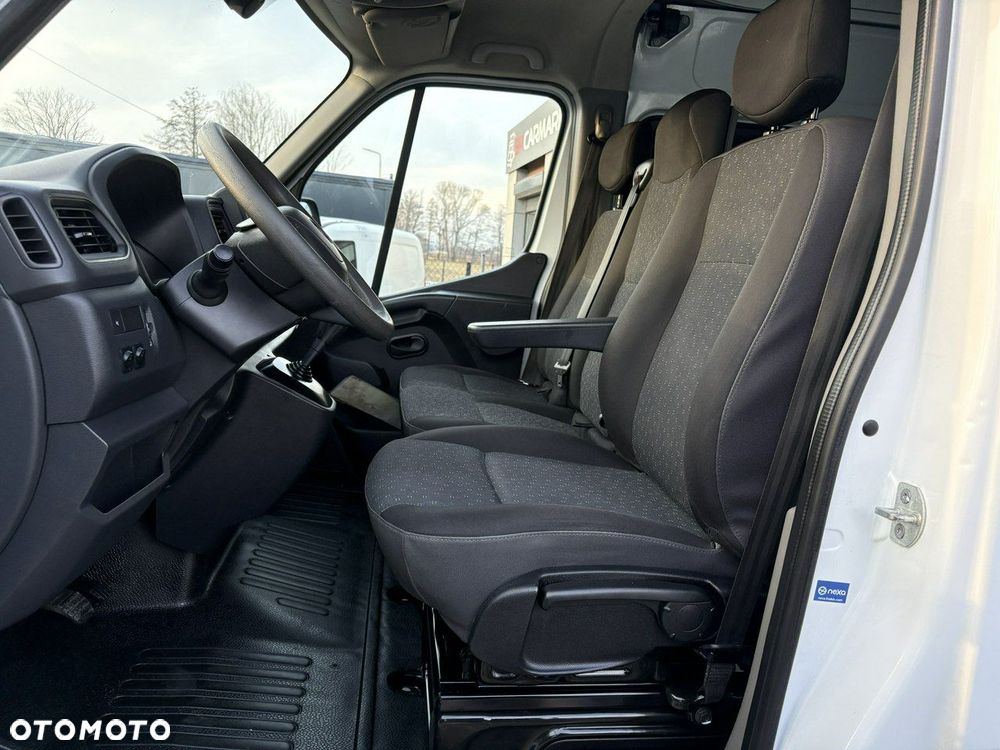 Opel Movano - 8