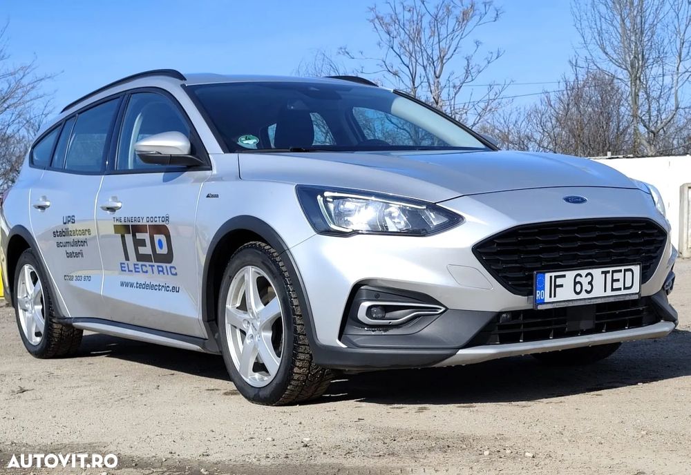 Ford Focus - 1
