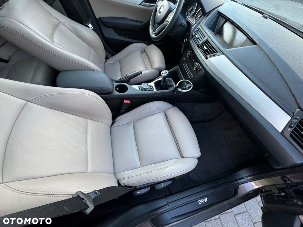 BMW X1 sDrive18i - 20
