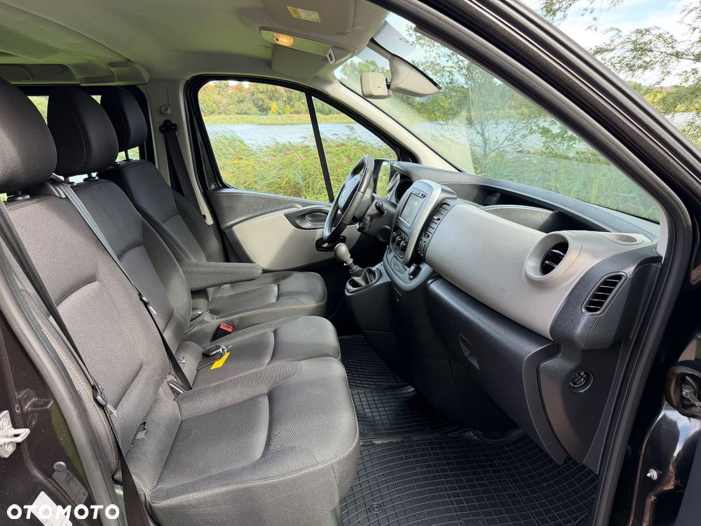 Renault Trafic - 11