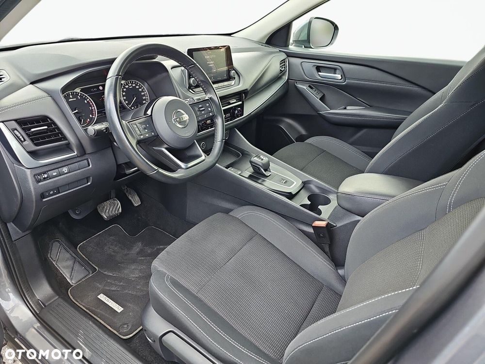 Nissan Qashqai - 12