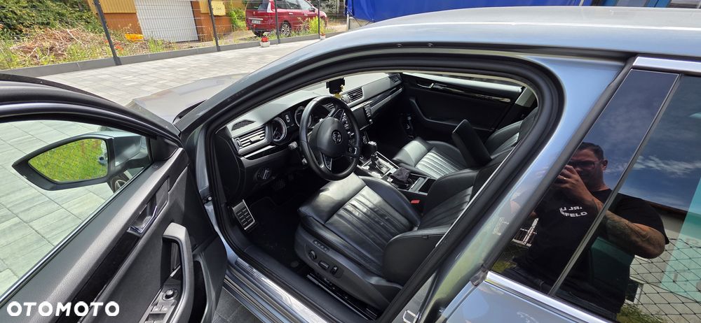 Skoda Superb 2.0 TDI 4x4 L&K DSG - 7