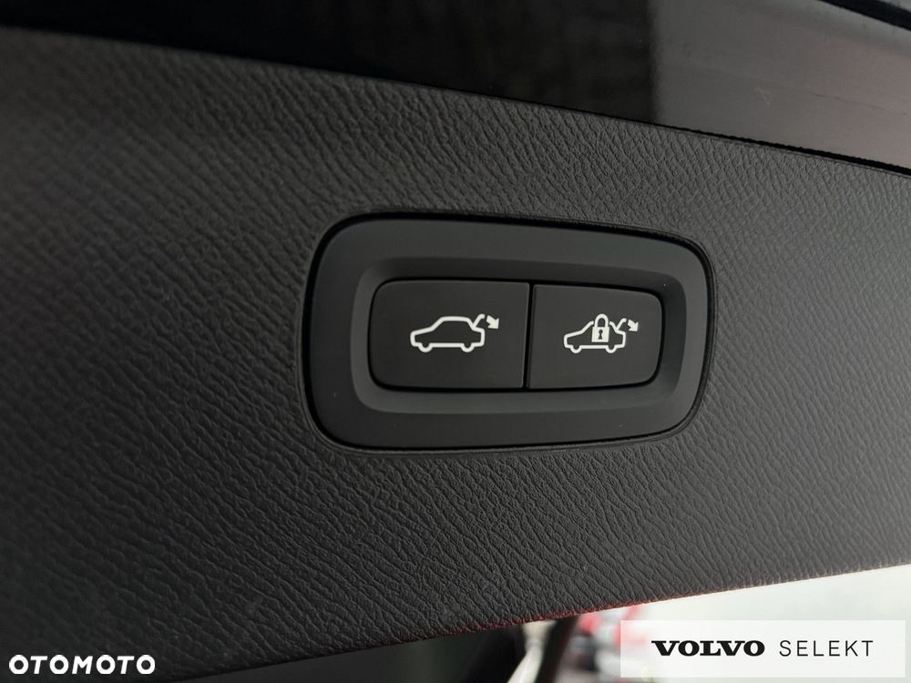 Volvo XC 90 - 29