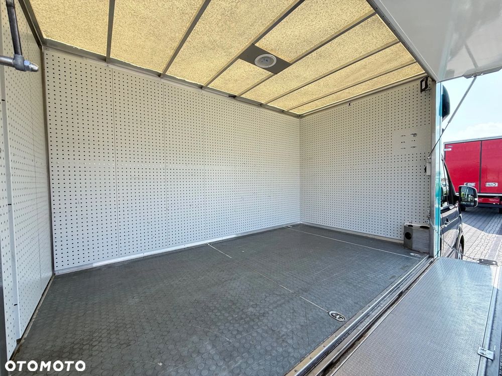 Volkswagen Crafter Kontener + Drzwi Prezentacyjny, Webasto, Sklep, 230V, Salon PL - 8