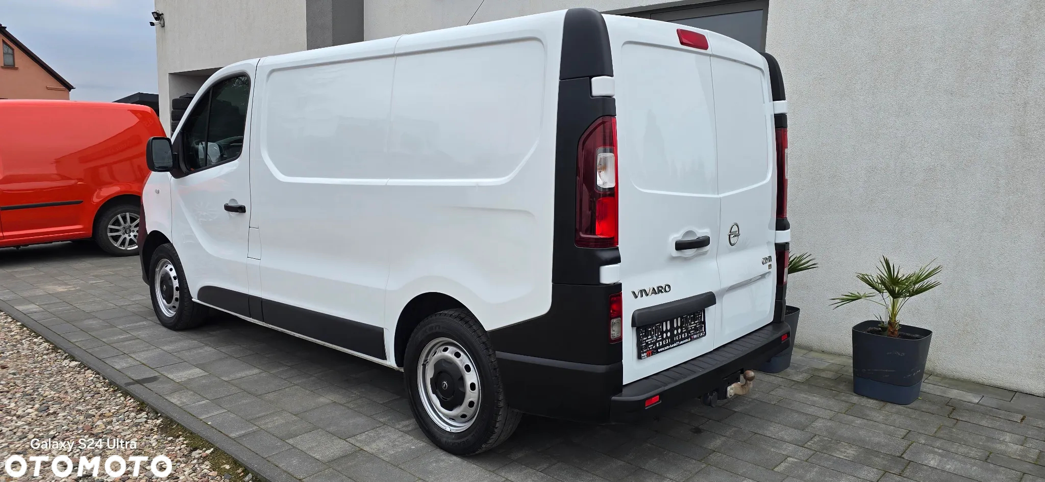Opel Vivaro - 12