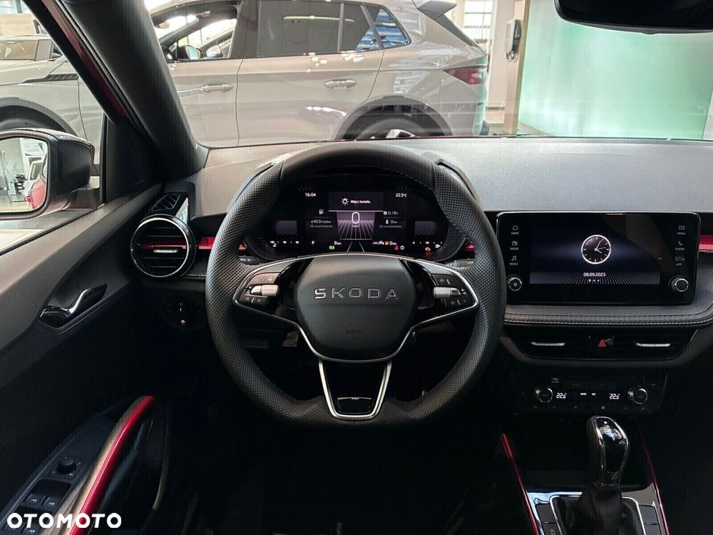 Skoda Fabia 1.0 TSI Monte Carlo DSG - 12