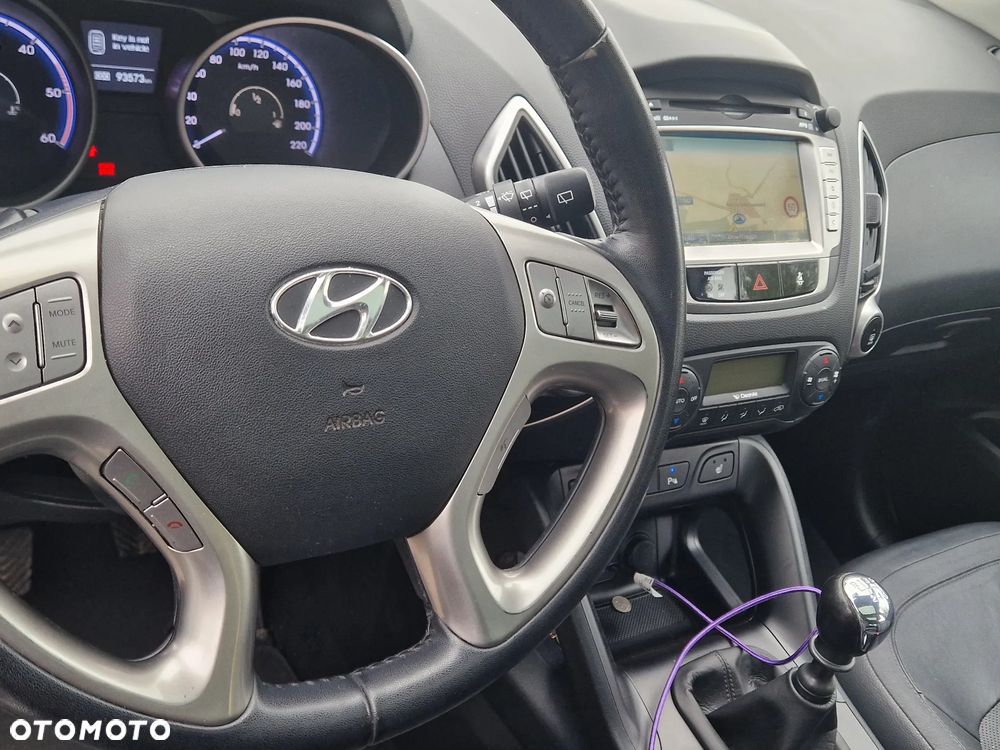 Hyundai ix35 2.0 CRDi 4WD Premium - 14